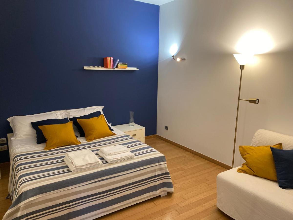 Chiara Guest House 34 - M4 Metro Blu Μιλάνο Εξωτερικό φωτογραφία