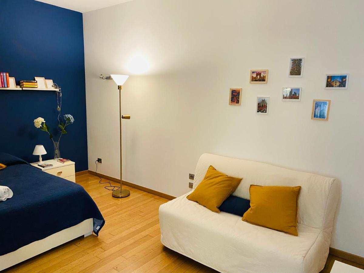 Chiara Guest House 34 - M4 Metro Blu Μιλάνο Εξωτερικό φωτογραφία